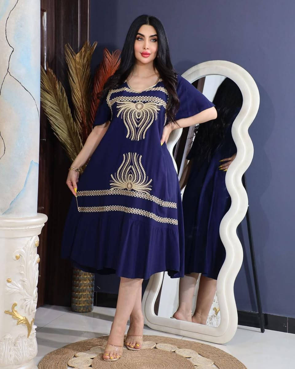 ✨ دشداشة قصيرة بتطريز فاخر – أناقة يومية بلمسة راقية! ✨

إذا تدورين على إطلالة تجمع بين الراحة والفخامة، هاي الدشداشة خيارك المثالي 👌
خامة كشمير درجة أولى بنعومة مميزة، ويا تطريز أنيق يخلي شكلك جذاب بكل بساطة ✨

🔹 الخامة: كشمير درجة أولى – ناعمة ومريحة
🔹 التفاصيل: تطريز فاخر يبرز جمال التصميم
🔹 المقاسات: 2XL - 3XL - 4XL - 5XL

✅ مناسبة للطلعات اليومية والزيارات
✅ تصميم عصري يليق بكل الأذواق

💰 السعر: 11,000 فقط

🚚 توصيل متوفر لكافة محافظات العراق
📲 للطلب والاستفسار واتساب: ***********

🔥 الكمية محدودة – احجزي قبل النفاذ!
