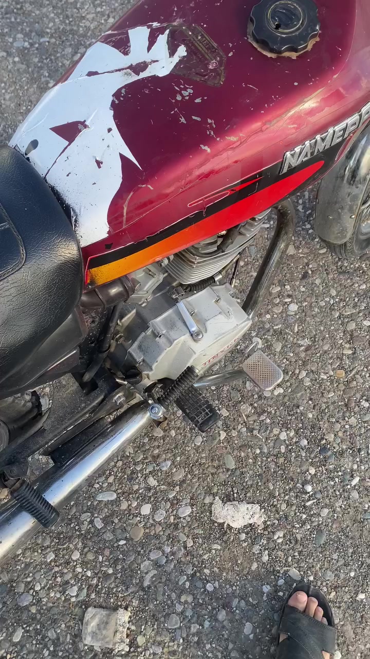 ستوتة موديل 2017 محرك 24 كبس الستوتة قلاب فحل كاملة كهربائيات كاملة سعر مليون 400 وبيها مجال 

ماطور نامي برو ٢٠١٨ كامل كهربائيات كلها شغاله محرك فقط مبدل قبق الصفحة سعر 300 وبي مجال 
***********
