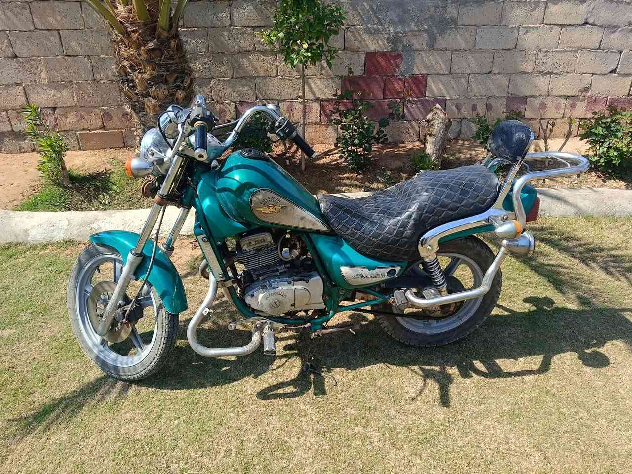 موطور هيرلي للبيع كامل مكمل السعر 550 وبي مجال للشراي للاستفسار الاتصال ***********
