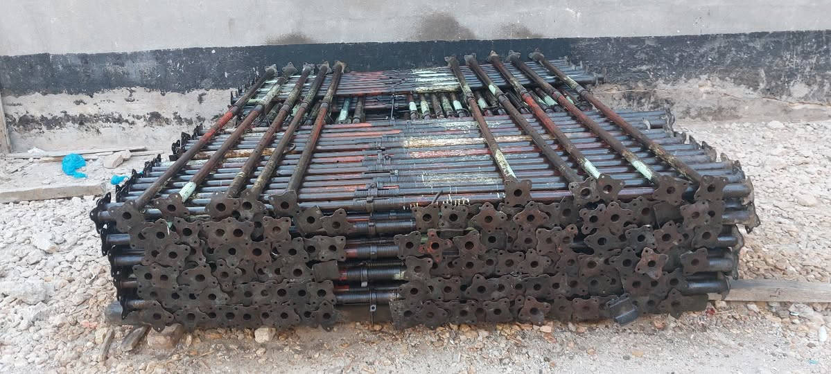 جكات عجمان طول 4 متر نضيفات العدد 260 جك مكاني حله ***********
