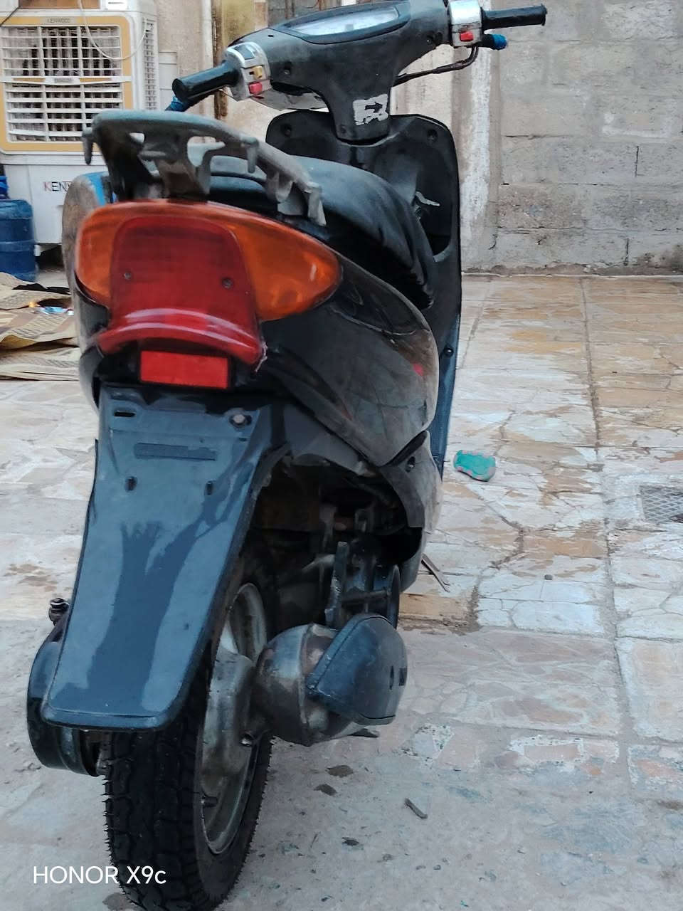 دراجه عصفوريه شلعه ومعدل كهربايات شغاله ماعده اليشاير السعر 250 المكان بغداد الزعفرانيه ***********
