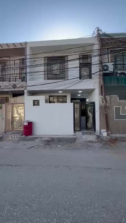 ***********
***********
