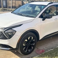 سبورتج موديل 2023 امريكي  حادثها بنيد وجاملغ  للبيع او مراوس  فول مواص...