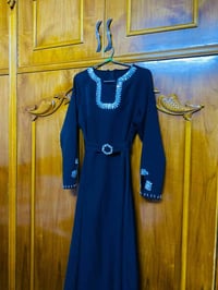 فساتين • مستعملة • كل ٢ قطعة