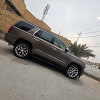 ياالله  تاهو 2016  خليجي اصل بيها قطعتين صبغ رش فقط اثر شخوط بدون دواخ...