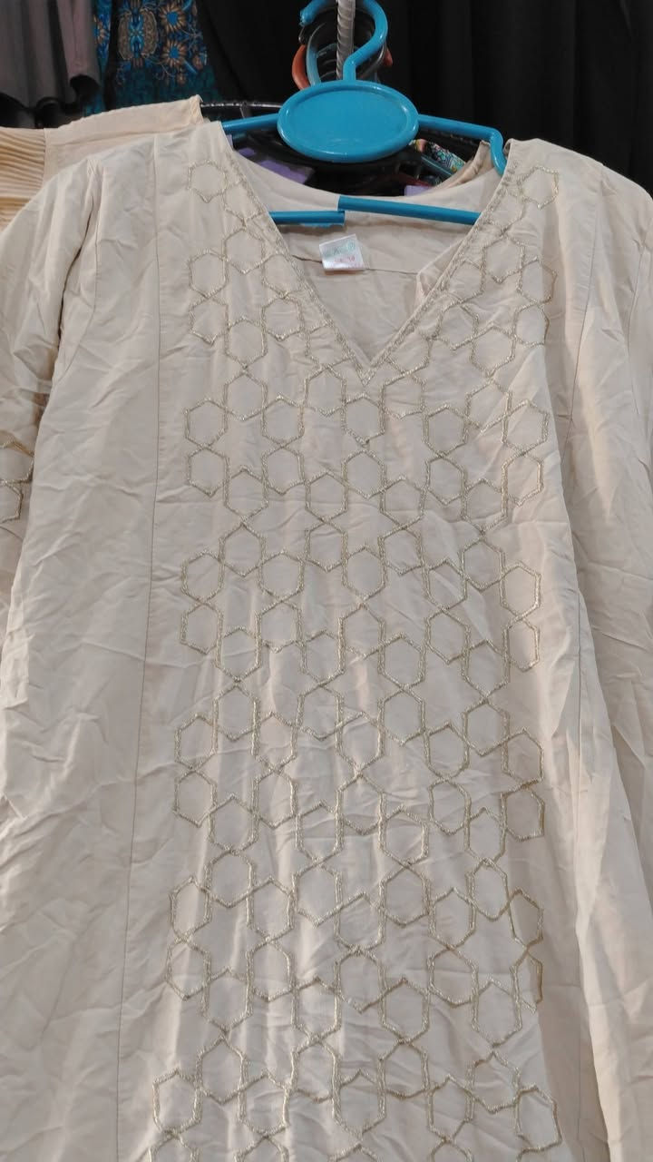 توفرت شلحه قطع حلوه نظافة اولى عنوانه كوت داموك شارع عماره كاظم عبيد قرب اسواق البدراوي مقابيل شارع المثلث فرع ام مياده


**إذا كنت صاحب هذا الإعلان وتريد حذفه لأي سبب، رجاءا أرسل رسالة إلى الدعم الفني**