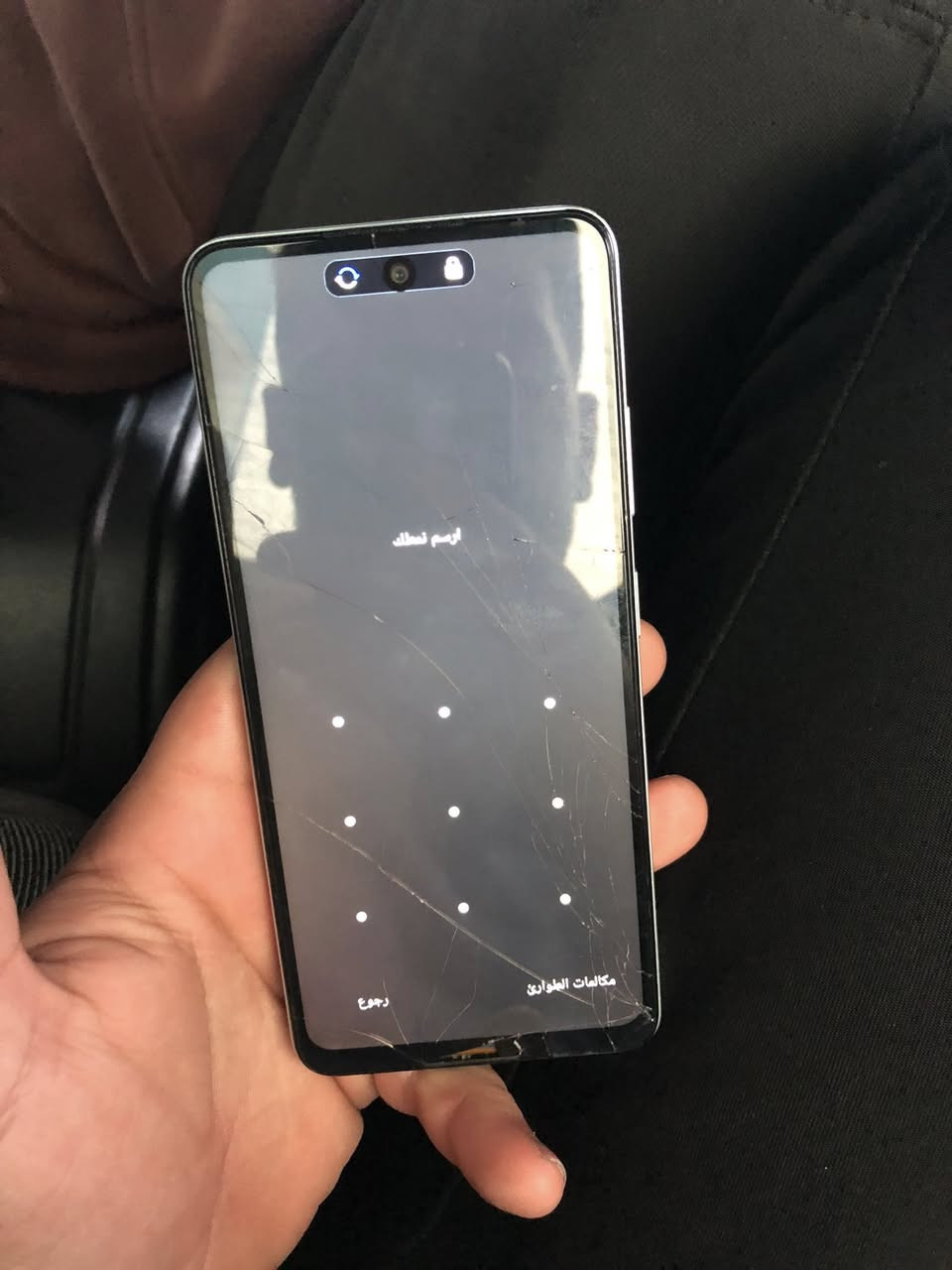 السلام عليكم
انفنكس 
ذاكره٢٥٦ بطاريه ٥٠٠٠ 
مفطوره الشاشه فقط 
سعره ٦٥ 
بي مجال 
***********
