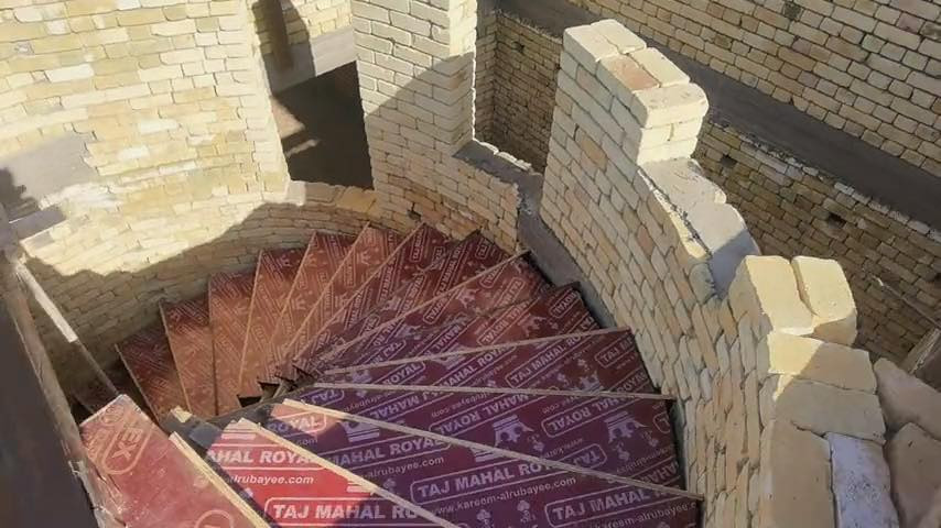 ابو حسين النجارة القالب
 ولكرسته والعمل البناء هيكل فقط 
وتقصيد هم موجود اصحاب الماستر
‏ بفضل الله تعالى تم إنهاء بيت الأستاذ علي ￼ مستعدين لكافة الأعمال النجارة وصب لكونكريت ￼ 
التواصل***********￼
