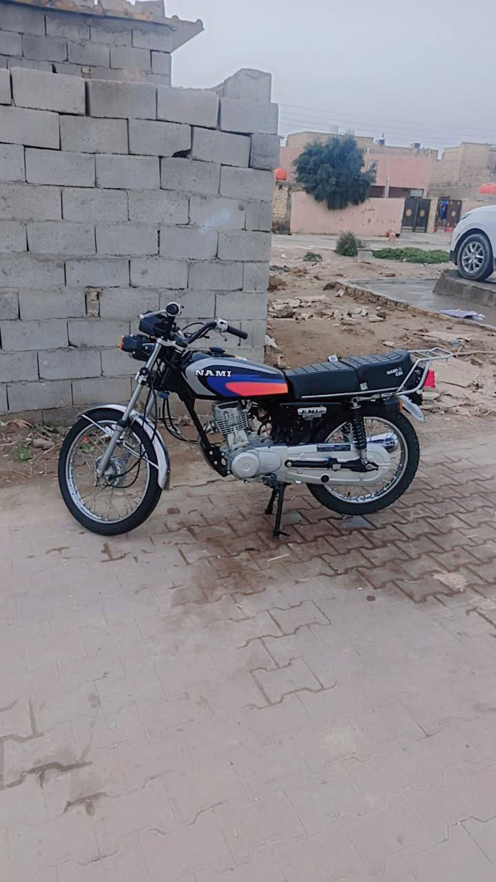 دراجه نامه تعمير جديد موديل ٢٠١٧
أوراق اصولي وهذا رقمي *********** عمارة, ميسان
