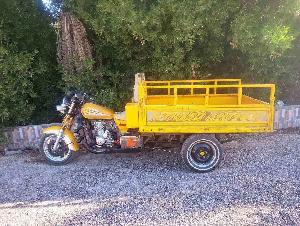 ستوته امتيار الون اصفر نظيفه كلش محرك اليفان محركه200وسعر مالها راسلني على هاذا رقم *********** وستوته سنويه ورقم
