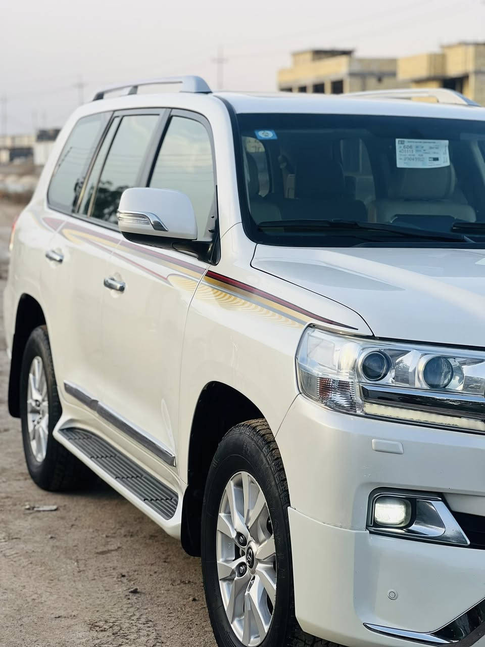 سلام عليكم جكسار 2017فطيم اصل
سياره جديده كفاله عامه من كلشي 

رقم بغداد فول مواصفات 

تخم تاير حداديه كير مكينه كله جديد لوك 

مكان ناصريه مركز 

سعر 490بيها مجال بصيط 

***********
