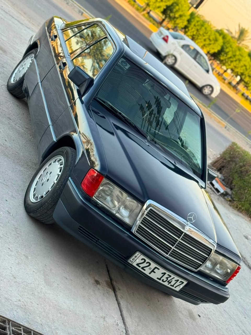 مارسدس 190 كير محرك بلاد السياره كله بلاديه تبريد ثلج موديل 1992 سنويه وهزه جدد غرفته نضيفه سياره جاهزه مكان السياره كربلاء السعر 48رقم الهاتف ***********
