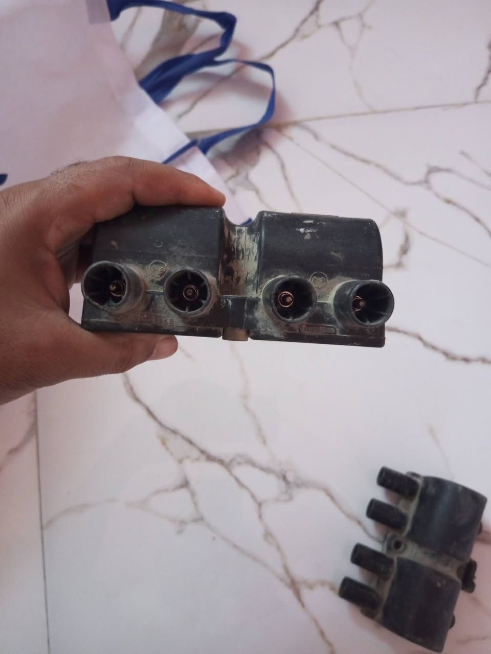 سلام عليكم مجاول حاويه عل فحص تفحص وشوف ناريتهن وقوتهن ياله تاخذهن
عقل افيوا كلهن اب 65الف ***********
