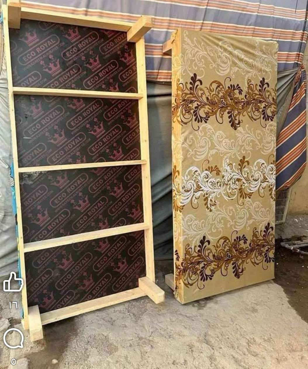 كنتور نظيف جدا ب ١٥٠
جرباية خشب نفر نفس هاي الصورة ٣٥
والميز الأبيض ٤٠


**إذا كنت صاحب هذا الإعلان وتريد حذفه لأي سبب، رجاءا أرسل رسالة إلى الدعم الفني**