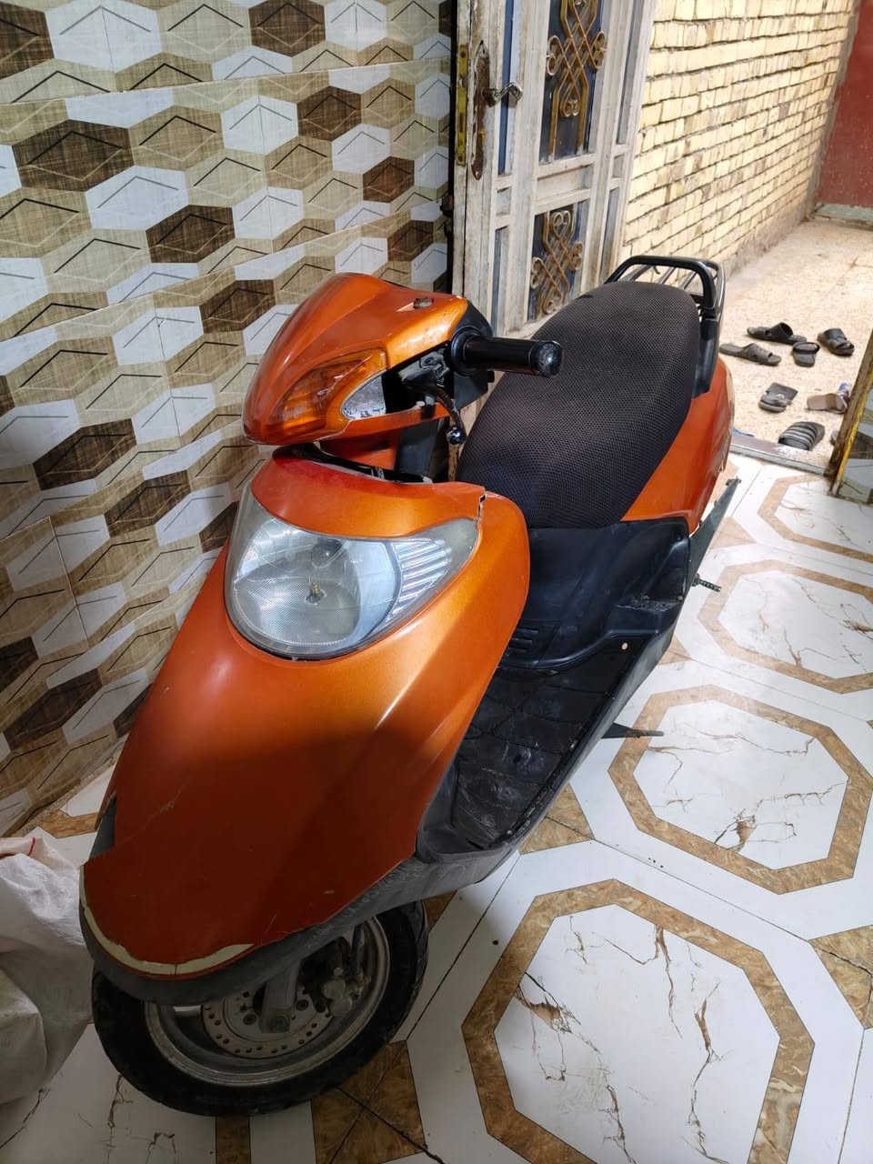 دراجة سبيسي كاملة كهربائيات شرط فول سرعة السعر 350 بي مجال *********** وتساب
