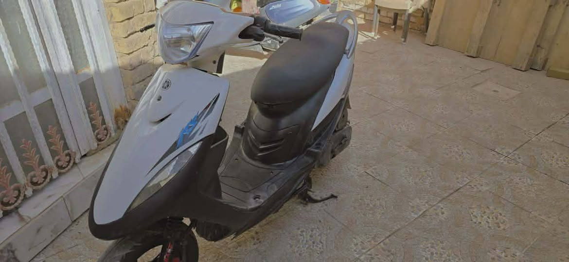 السلام عليكم دراجه ماكس عدله للبيع وكيل الدراجه نجف سيد وسام العوادي سعره مليون وبيها مجال الديوانيةدور النسيج ***********
