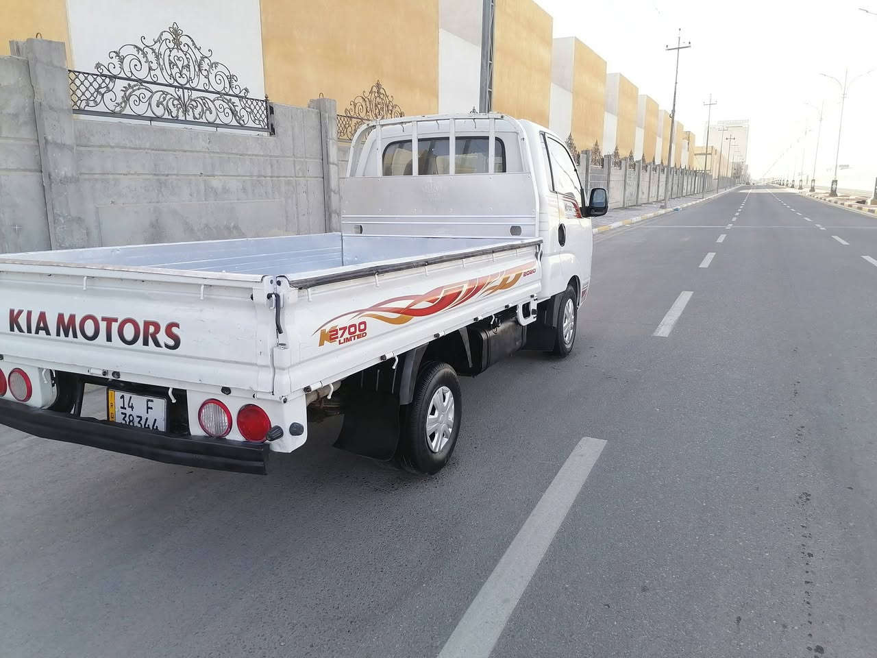 اسلام عليكم كيه للبيع موديل 2011 رقم  بصره انكليزي مكان السيارة كربلاء مالك السيارة كربلاء مكفولة محرك جديد سدر جديد تخم تاير جديد  حساسات خلفيه عله وضع الشركة السيارة جاهزه السعر 88 للستفسار ***********
