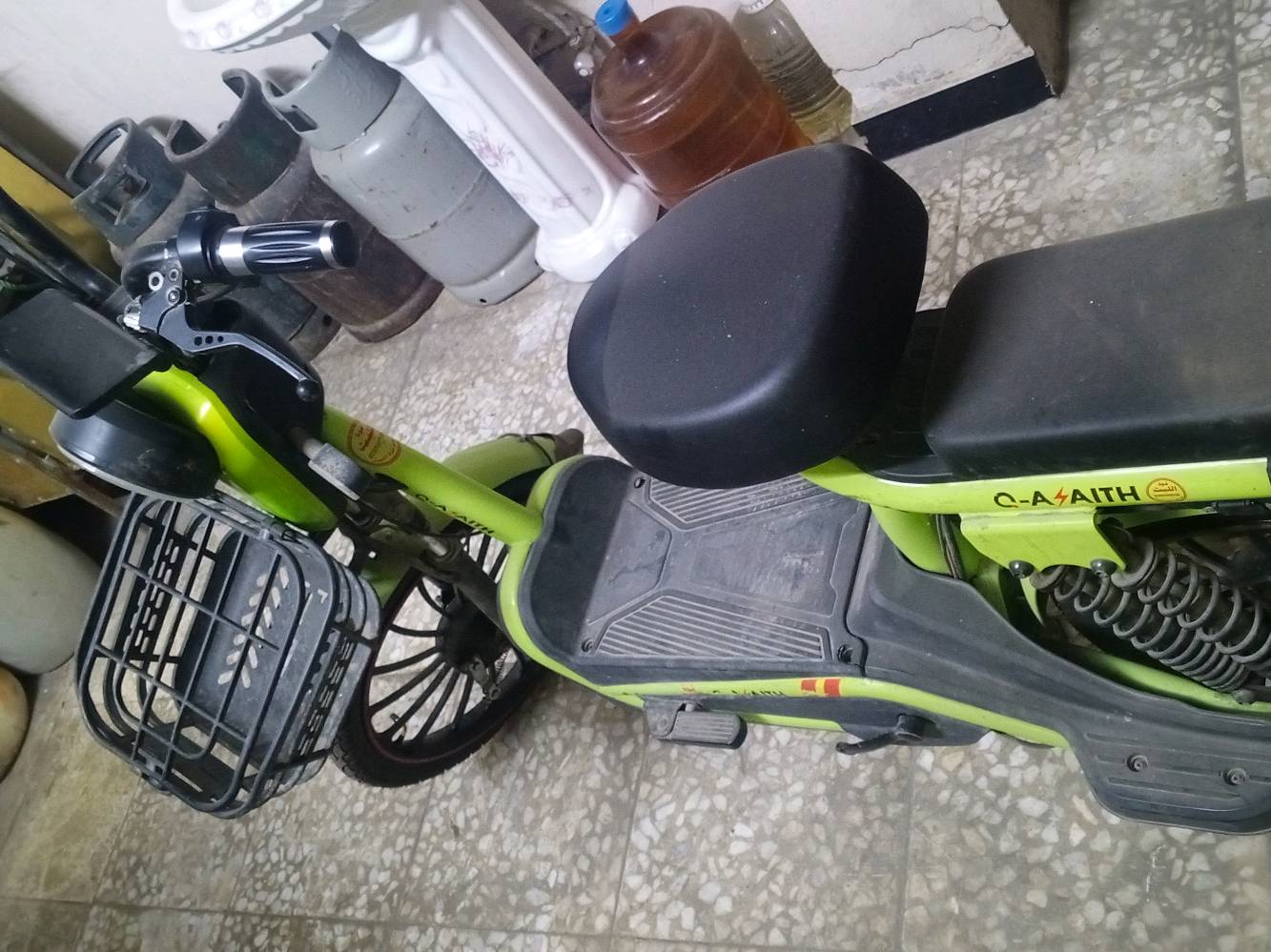 الشعله حي الجوادين اربع بطاريات تعبانات تايرات جوبلس اصلي مشكله فقط بطاريه تواصل *********** او هنا