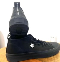 سنيكرز • عالي الجودة • نينوى