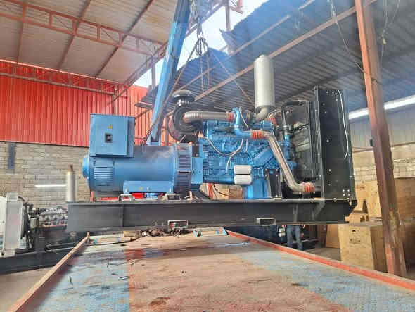 السلام عليكم
يتوفر لدينا مولد شتاير D13 - 400kva
 
للاستفسار على الرقم التالي

***********

او مراسلة الصفحة
العنوان: موصل كوكجلي

#مروان_حمودات #موصل_كوكجلي #توليدات
