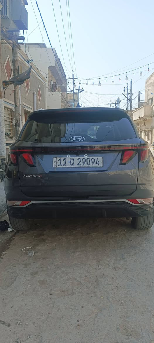 توسان موديل 2024 وارد امريكا فول مواصفات ما عدة الفتحة السيارة جاهزة وحلوه ماشية 35 قابل للزيادة رقم جديد دولي بسمي صور الحادث مرفوقة ورقم الشاصي مرفوق السعر 175 بيها مجال رقمي *********** بغداد ساحة اللقاء
