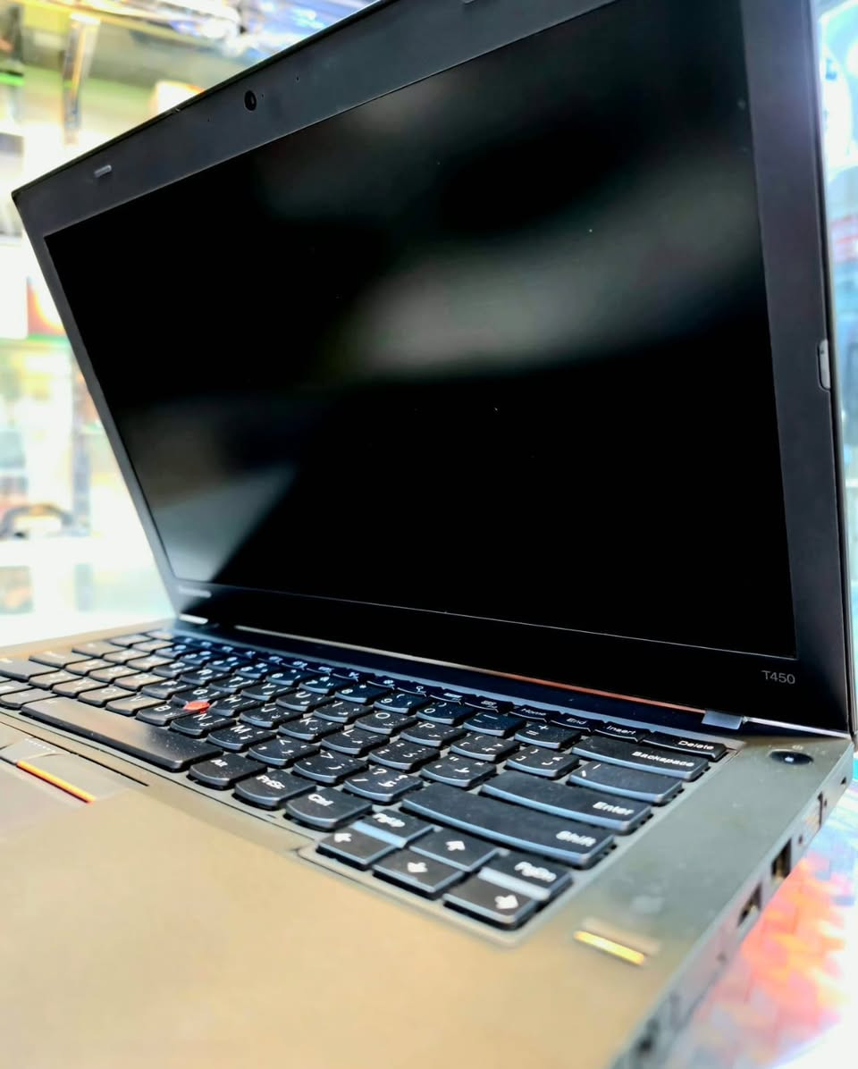 Lenovo ThinkPad T450
CPU : i5 5th
RAM : 8G
HARD : 256ssd
SCREEN : 14"
GPU : intel
الملحقات : 
شاحنة اصلية + حقيبة و ماوس
العنوان :
 موصل - المجموعة الثقافية ـ قرب نفق الجامعة - مجمع الغانم
للتواصل : 
***********
***********
