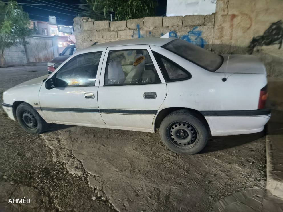 ئۆپڵ بۆ فرۆشتن بەشەرتی تەحویل کردن لە کەلارە زۆر پاکە  نرخی 27وەرەقە و مامەڵەیە بۆ زانیاری زیاتر پەیوەندی بکەن 

ژمارە: *********** كالار, السليمانية
