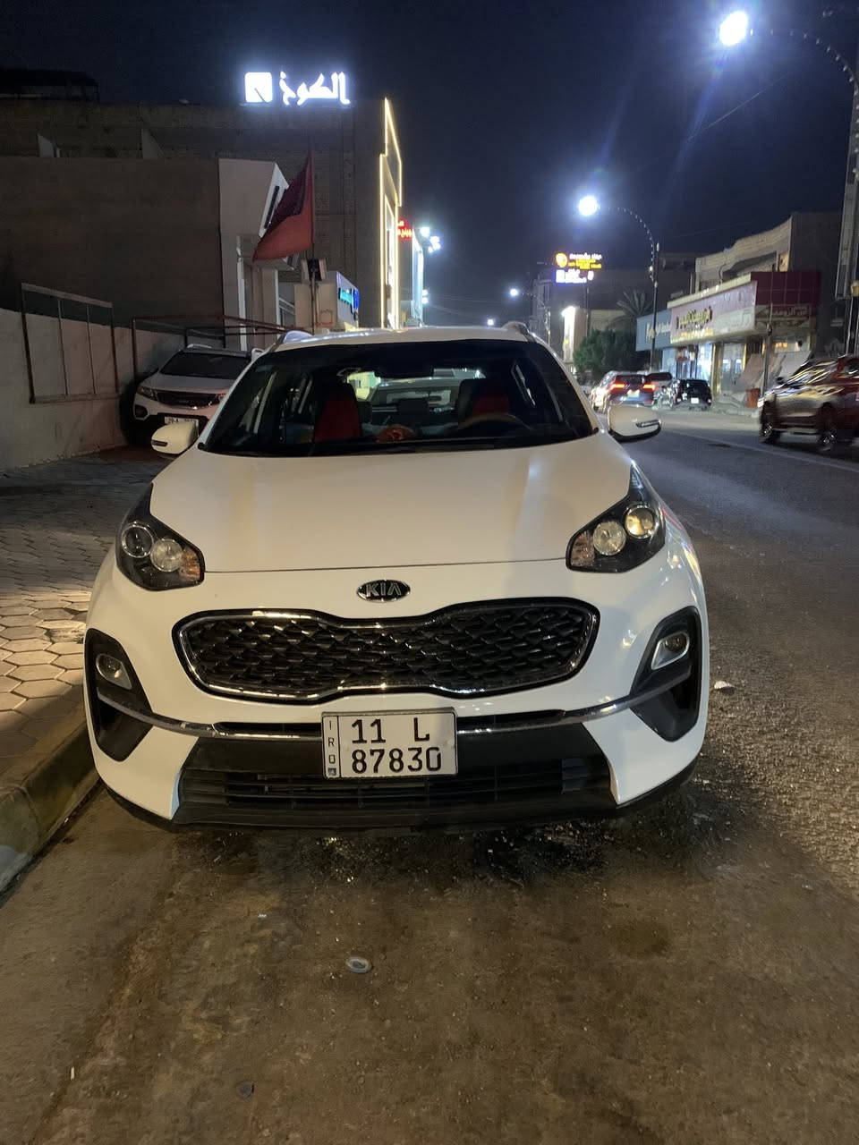 السلام عليكم، سيارة سيورتج موديل 21 خليجي رقمها بغداد بأسمي السياره ماشيه 59 الف وسونارها مرفق ويا الصور سعرها ب213 وبيها مجال مكانها الكوت مركز المدينة ***********
