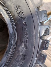 زوج تايرات • ٩-١٠/٢٠ • نقشه عاليه