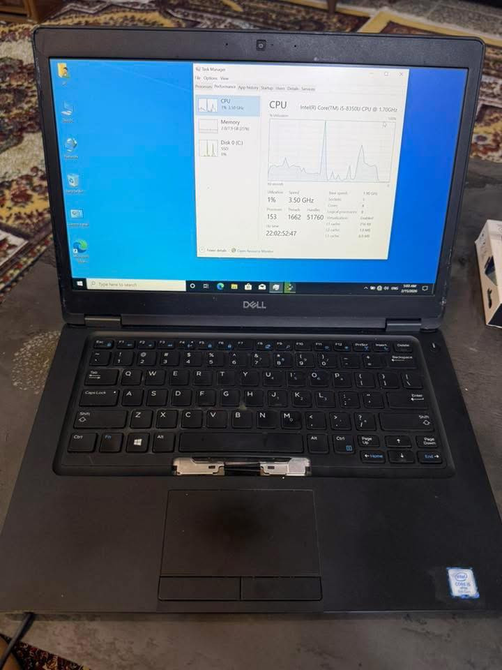 Dell 5400
Core i5 gen 8
Ram 8
Ssd 256 
بطارية ربع عمر ونقصها المسطره الي يم الكيبورد
130 الف فقط

***********
