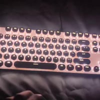 كيبورد ميكانيكي • ذهبي • إضاءة لكل زر