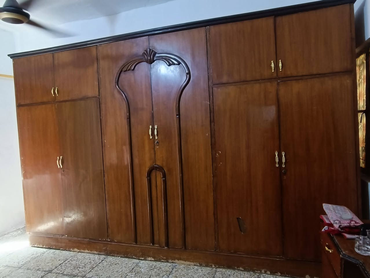 غرفه للبيع 
سعر 300 
بغداد الطوبجي 
بدون زاويه 
مثل الصورة 💯


**إذا كنت صاحب هذا الإعلان وتريد حذفه لأي سبب، رجاءا أرسل رسالة إلى الدعم الفني**