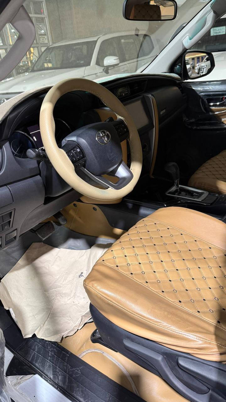 تويوتا فورجنر 2024 كفاله عامه السياره جديده اخت الزيرو ماشيه 9100 كم في حالة الوكاله مغفلة كشنات وارضيه 
للاستفسار الاتصال على الرقم 
*********** او المراسله خاص
