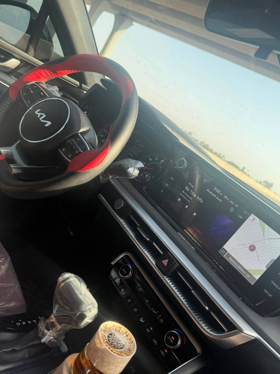 السلام عليكم كي فايف موديل 2024
مواصفات جي تي لاين فوول للاخير
اللون سمنتي مميز
1600 تيربو يعني 2600
مواصفات 
بانوراما 
بصمه
كشنات تدفئة 
استيرن تدفئة 
شحن هاتف لاسلكي 
قياده ذاتيه ؏ الخطوط السريعه
هاند بريك بصمه
تشغيل عن بعد 
مثبت سرعه 
نضام ABS
مانع انزلاق حساس أطارات 
بك لايت ليد
شاشة
كامره دواره
الاسلكي 
شاشه اعطال
ويل كورم لونين
رادار جانبيه
مراقبة النقطة العمياء
رادار الخطوط البيضاء 
اشاير بالمري 
كشنات جلد احمر
مقعد للسائق قابل للتعديل كهربائياً
لايتات ‏3 عدسات 
نضام قياده أيكو + سبورت +سمارت +نورمال
بلوتوث + aux + usb
فول تحكم ستيرن
كير أوتو + عادي
ئوتو بريك 
‏ ‏الخريطة
ستيرن حرف. Led D +  زينون
توقف ذاتي عند الرجوع
صندوك بصمه
‏AUTO HOLD
نظام الملاحة
مصابيح خلفية LED
مصابيح ضباب LED
لاسلكي Android Auto 
 

حادث : بنيد وبارد جاملغ بدون اي دواخل السيارة جديدة بمعنى الكلمة والحادث مرفق بالصور 
  
السعر: 195 وبيها مجال 
الرقم ‭***********
