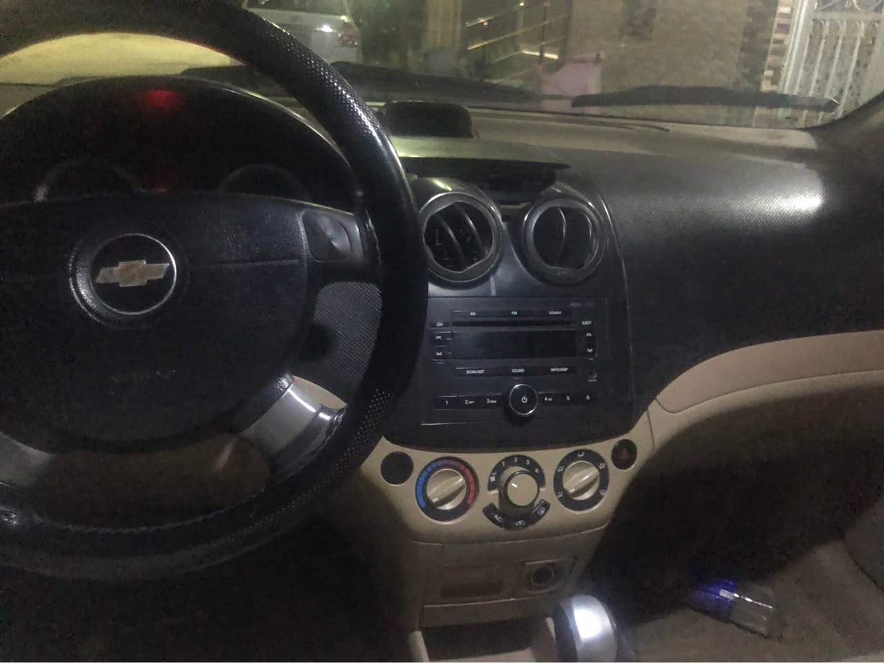 سيارة افيو ٢٠١١ اوتوماتيك كير ومكينة نظيفات تبريد وتدفئة جيد جدا كهربائيات وحدادية نظيفات البدي بي صبغ اماكن متفرغة ضربات خفيفة ٣ قطع بدون ضربة قوية رقمه اربيل ما مجدد الرقم السعر ٦٣ ورقة للاستفسار الاتصال على الرقم *********** النجف, العراق
