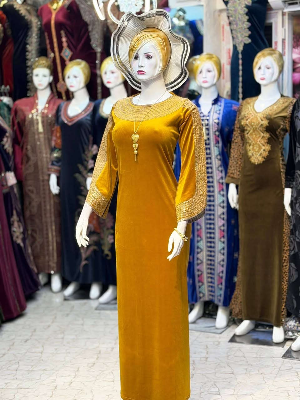 تكرار تكرار الاخير
مديل الفرعوني التركي الأصلي كلوش الماس ثقيل
وبسعر فقط 15.000
سعر القطعه فقط 15.000 كميه قليله سارعي بالحجز عنوانا موصل حي عدن بنص السوق محلات محمد الخزرجي للحجز واتساب *********** متاح توصيل لجميع المحافظات تلبس من وزن ٥٥ إلى ٩٥
