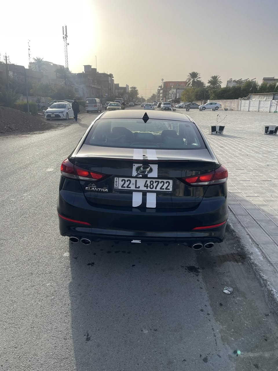 السلام عليكم
هونداي النترا 2018 امريكي
اللون اسود ورقم اربيل الجديد
️ كاميرا خلفية
✔️ حساسات أمامية وخلفية
✔️ بصمة تشغيل (Start/Stop)
✔️ دخول ذكي (Smart Key)
✔️ مثبت سرعة
✔️ مقاعد جلد
✔️ كرسي السائق كهرباء
✔️ تدفئة مقاعد
✔️ فتحة سقف
✔️ نظام ECO للوقود
السياره حادثهة في أمريكا البنيد وباب سايق بدون دواخل 
وبلعراق شخطت البابين وبعدهم ع حالهم
السياره حلوه ونصبتهة حلو دعاميات جديده صدر زين محرك وكير حالتهم زينه
السعر 118وبيهة مجال
مكان حي الجامعه 
الرقم *********** واتس
   رصيد + واتس***********
