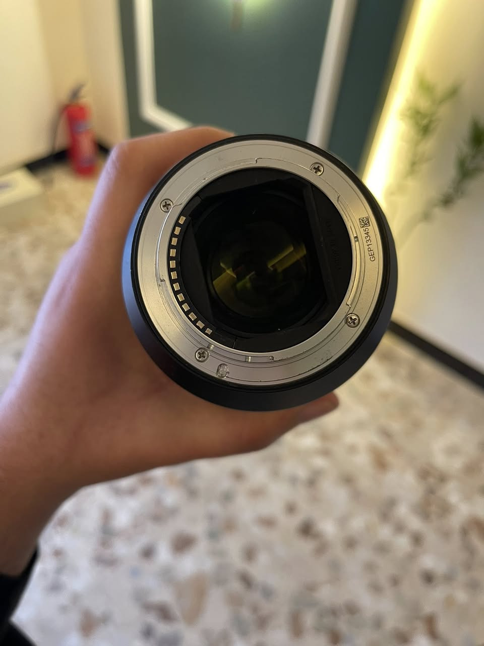 السلام عليكم عدسة للكاميرات السوني 85   فتحة 4-1 للبيع مستعجل عليها جديدة ونظافة 99% مكاني بغداد 
للجادين المراسلة او الاتصال *********** 
قيم واخذها
