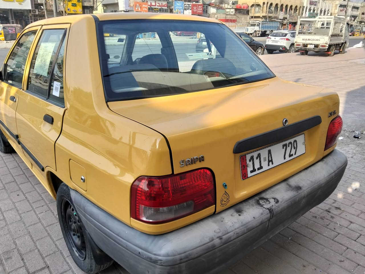 بعد التحيه 🌹
2015 
ماشيه 114 الف من الشركه عد أبن عمي السياره بأسمي بيها جاملغ سايق مبدل وفطر شاصي جهه السايق بعده أصلا مامصلح 
مكينه وكير درجة أولى 
بطنها جديده تراي وين يعجبك 
السعر 43 $ 
مكاني الامين الثانيه 
للاستفسار ***********
