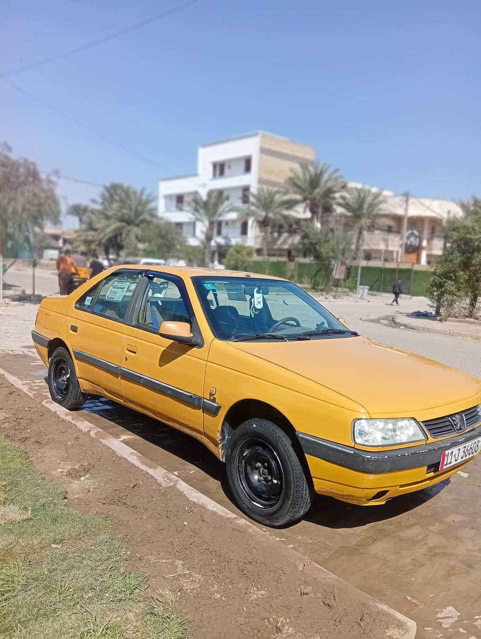 السلام عليكم بيجو لميس موديل 2015 صبغ جاملغ خلفي تخم تأير صدر جديد سياره خير من الله سياره بسمي تحويل ثاني يوم السعر 36، رقم هاتف *********** العنوان بغداد شعله
