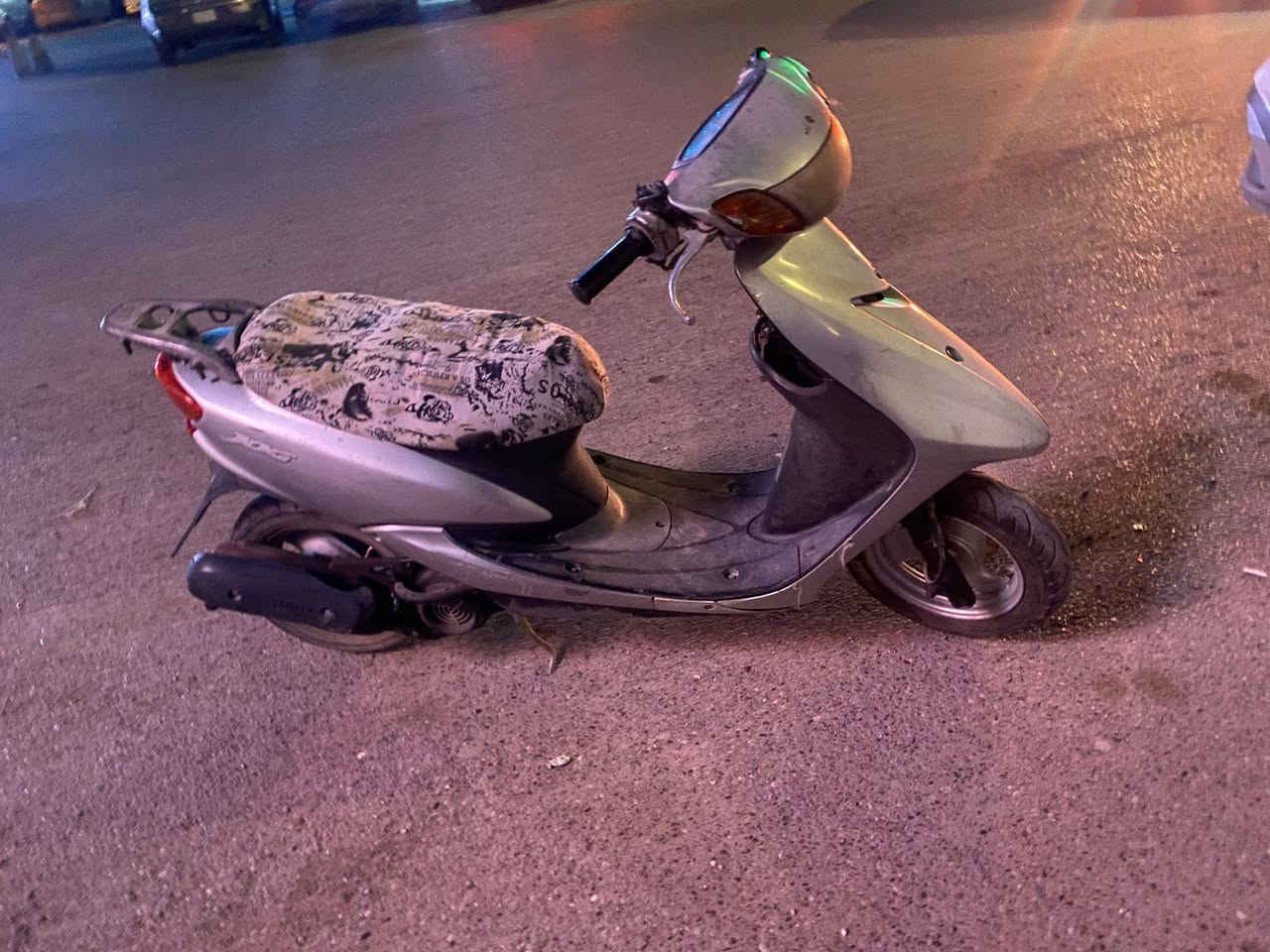 عصفوريه فحل
مكينه ناعمه 
دراجه ع وضعها من الرمبه 
للبيع ب 250 
مكاني بغداد الدوره 
***********
