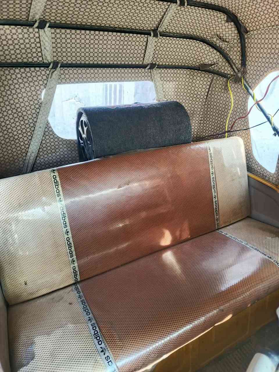 سلام عليكم تكتك 21للبيع كفاله كشر ومكينه العنوان بغداد الشعله السعر خاص ***********
