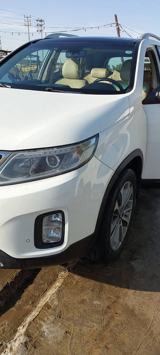 السلام عليكم سورنتو سبورت خليجية  بنوراما موديل ١٥ فول الفول للأخير رقم اربيل شركه محرك ٢٤٠٠ سياره برغي مناقصها من حداديه تخم تاير 
السعر ١٤٥ بيه مجال 
***********
مكان سياره النجف الأشرف
