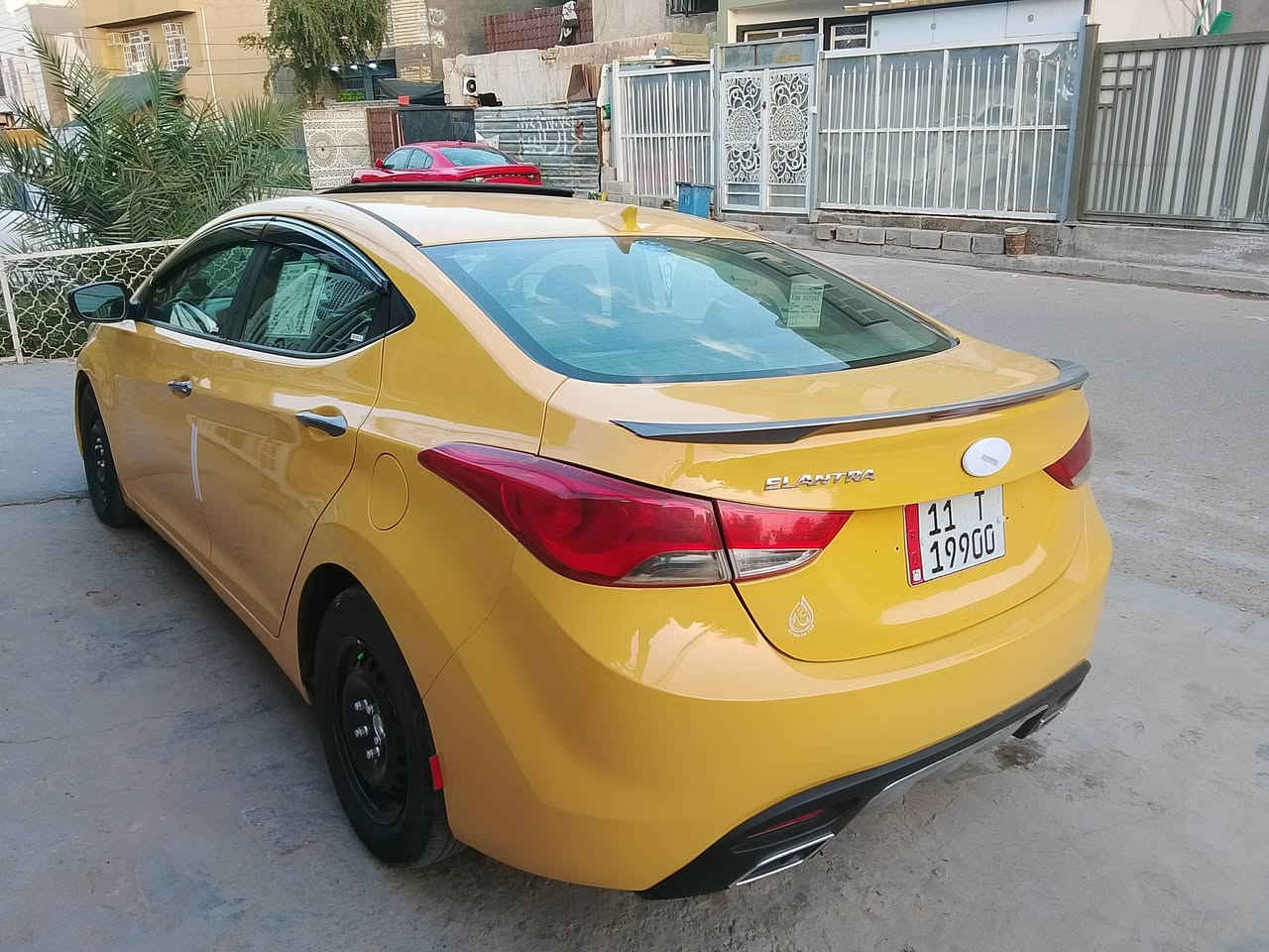 السلام عليكم النتره 2012 فول واحد على واحد مكينه كير جدد تخم تاير صدر خلفي امامي جدد رقم بغداد مشروع وطني بسمي انكليزي سياره جديده ليبل واحد سياره خير من الله سعر 100وبيه مجال *********** بغداد زعفرانيه
