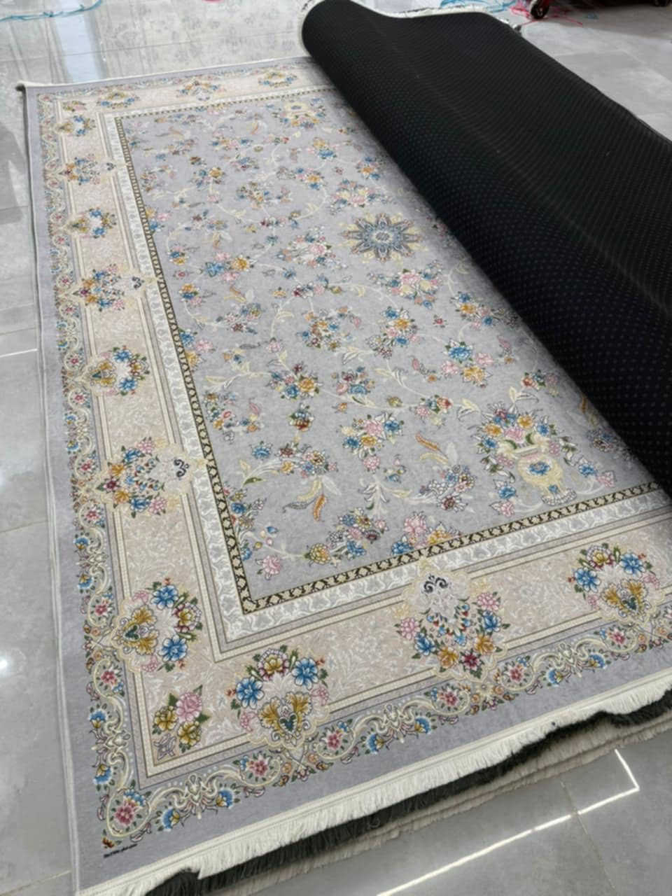 سڵاو کڕیاران فەرشی پشت لاستیکی ئیرانی بە نەخش و دیزاینی کاشان بە هەموو قیاسی بەردەستە 
بەگونجاوترین نرخ خوار هەموو بازاڕ 
نەخشی تازە و فول کوالیتی کە تریندی ساڵە 
4+3=130
3+5=160
3+6=180
2.5+4=115
3.5+3=115
3.5+2.5=100

ناونیشان ⬅️قەزای ڕزگاری 
دووسایدی ئەتفا/ بەرامبەر هەرزان بازاڕی لاندی 
ژمارە 📞***********/***********
گەیاندن هەیە بۆ هەموو شاری 
⬇️ 
⬇️
⬇️
⬇️
مرحبا المشترون المطاط الخلفي السجاد إيراني بسعر معقول.

يوجد کول قیاسات أستندر

4+3=130
3+5=160
3+6=180
2.5+4=115
3.5+3=115
3.5+2.5=100

العنوان/کلار
قزا ڕزگاري/ شارع أطفا/ مقابل رخيص السوق لاندی
رقم جوال/٠۷۷٠۲۲۱۳۹۹۳/٠۷۷۲٥۱۷۷۱۱٦

يوجد لدینا خدمة التوصیل لل جمیع محافضات العراق🚛
