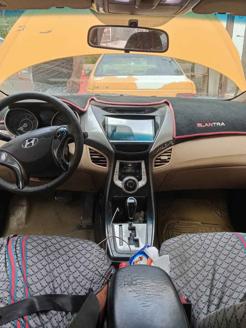 سلام عليكم شباب النترا موديل 2012
مكينة جديد تبريد جديد سيارة بأسمي هيئه مصغر رقم بغداد 
مكاني شارع حيفا
سعر 90 وبيه مجال 
الاتصال ***********
