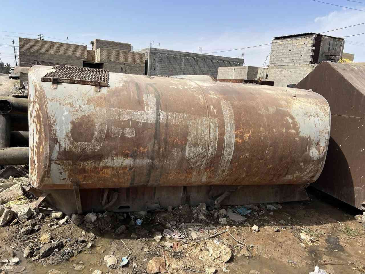 يالله خزان للوقود او للماء للبيع السعر وللاستفسار اتصل ع 

‭٠٧٧٤ ٣٥٢ ٩٠٦٨‬
