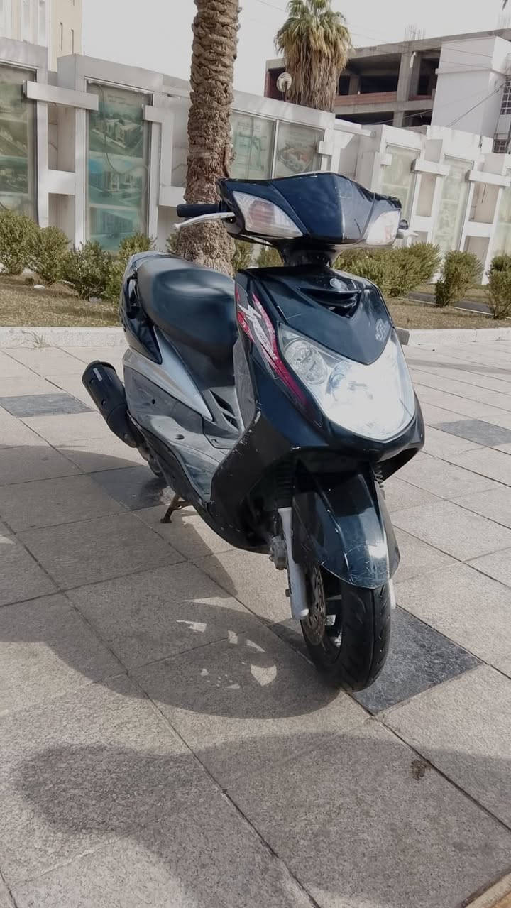 سلام عليكم دراجه سكنس فحل نوزل خطين دراجه كفاله عامه مال رمبه بعده بملحه مكينه مكفوله برغي ممفتو بيه كامله كهرباءيات كله شغاله دراجه سلعه معدل فول مكينه خرسه زبده السعر 900 وبيه مجال  دراجه تجي تاخذه من باب البيت المكان بغداد الكرخ قرب بانزين خانه العلاوي استفسار ***********
