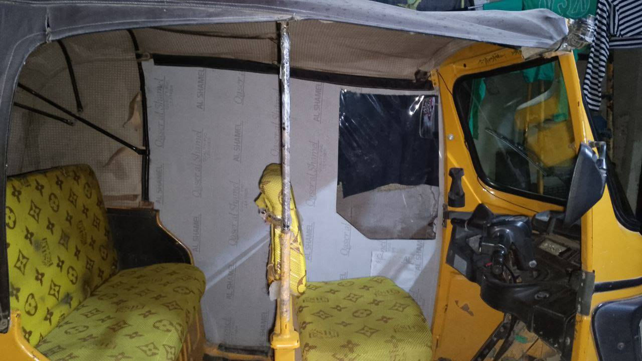 السلام عليكم تكتك TVS للبيع موديل 18 مرقمه رقم انكليزي سنويه السعر 4 ونص ***********
