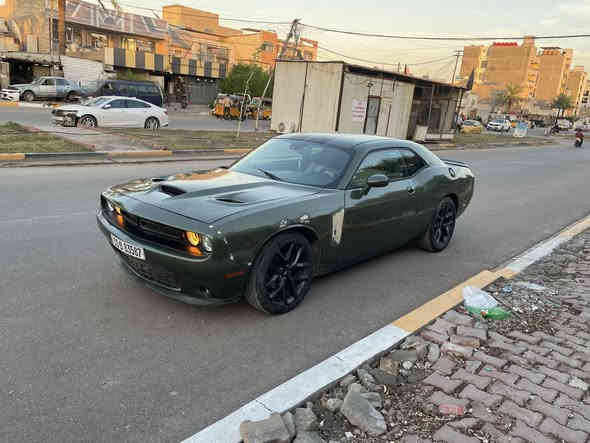 السلام عليكم من رخصت الأدمن 
جالنجر موديل 2019 
ماشيه 76 
السعر 135 ماكو هيج سعر 
السيارهً بيه قطع ابيعلك حزام شاصي جهت اليسره بي تعديل بيها طخات مصلحهن بس باقيات ع الصبغ مكان السياره بغداد حي القاهره 
رقم الهاتف ***********
